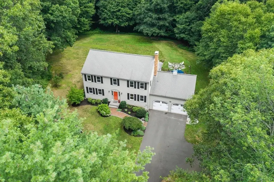 3 Leone Lane, Mendon, MA 01756 - #3