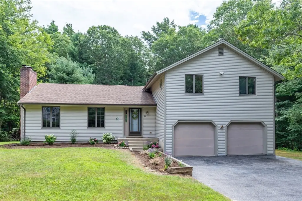 21 Club House Drive, Pocasset, MA 02559 - #1