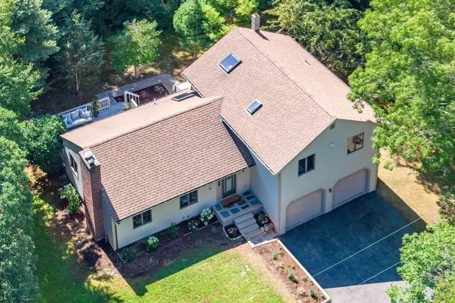 21 Club House Drive, Pocasset, MA 02559 - #3