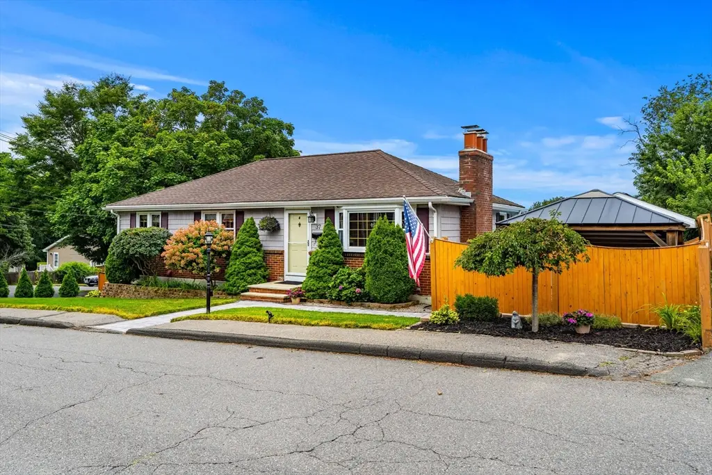 37 Home Street, Peabody, MA 01960 - #1