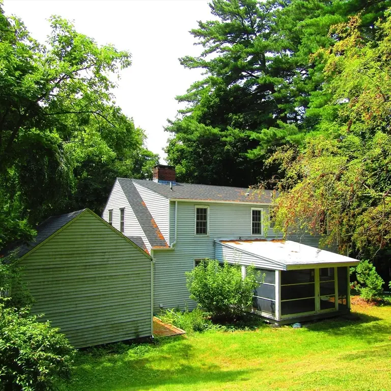 144 West Street, Amherst, MA 01002 - #2