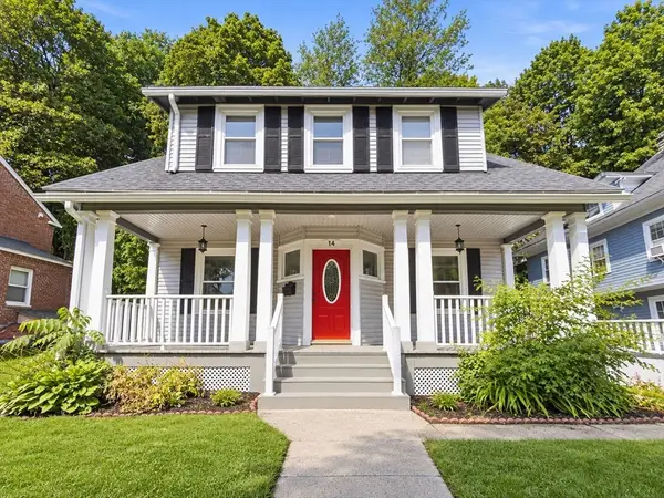 14 Saint Elmo Rd, Worcester, MA 01602