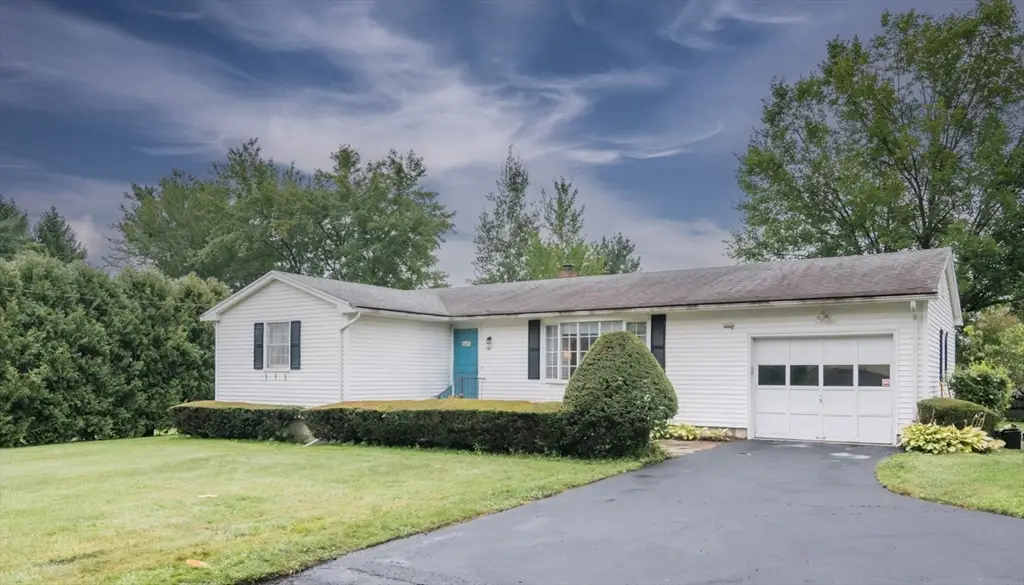 90 Columbia Drive, Amherst, MA 01002 - #1