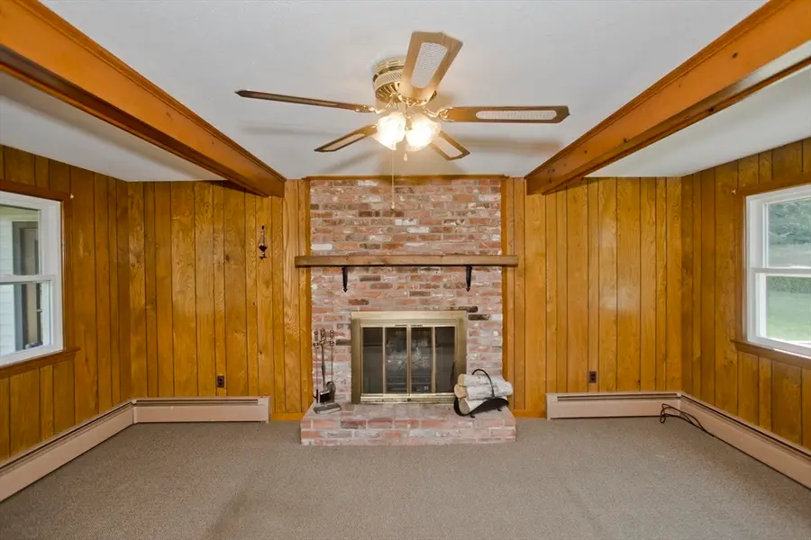 15 Fernwood Dr, Wilbraham, MA 01095 - #3