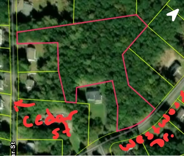 146-A Cedar St, Sturbridge, MA 01566