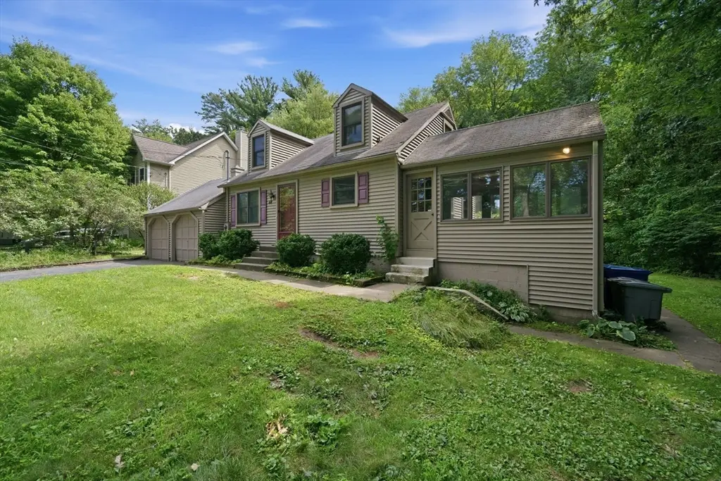 44 Cottage Rd, Enfield, CT 06082 - #1