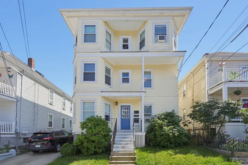 126 Princeton St, New Bedford, MA 02745 - #1