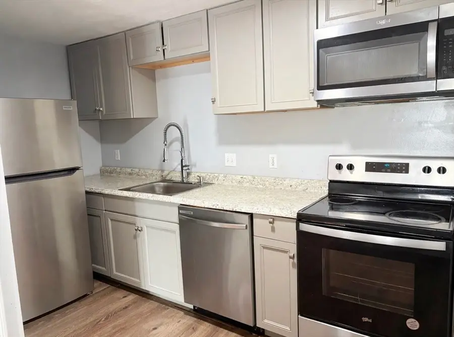 11 Gibbs #F85, Worcester, MA 01607 - #2