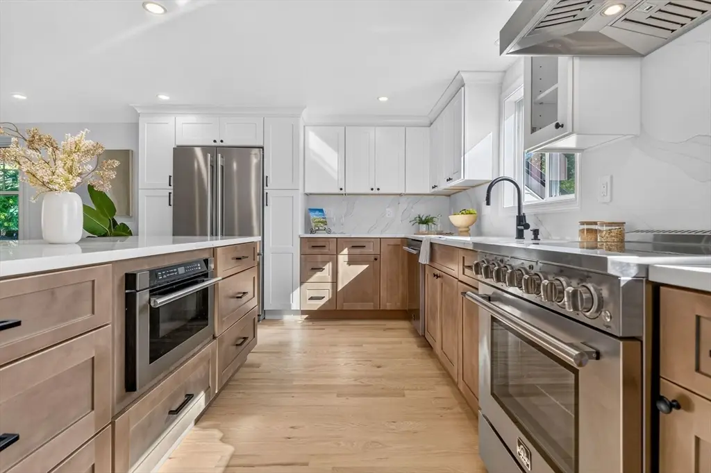 7 Joyce Rd, Arlington, MA 02474 - #1