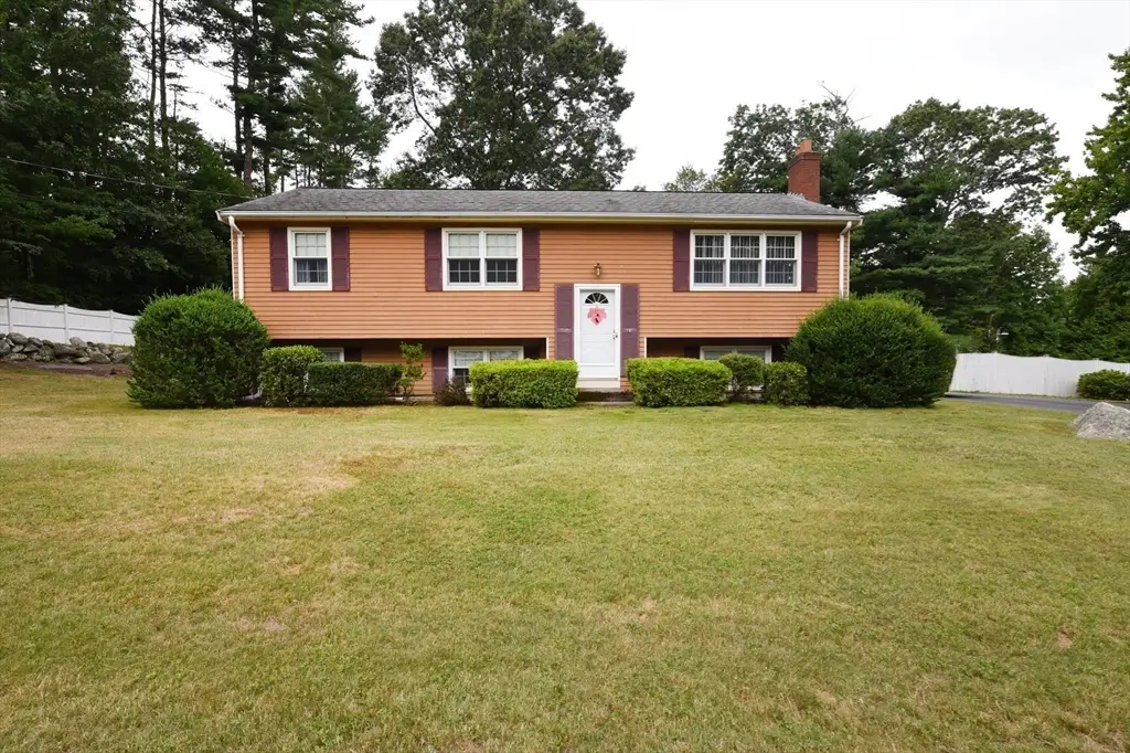 16 Arrow Drive, Whitman, MA 02382 - #1
