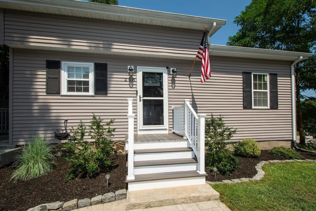 218 Westminster Rd, Weymouth, MA 02189 - #1