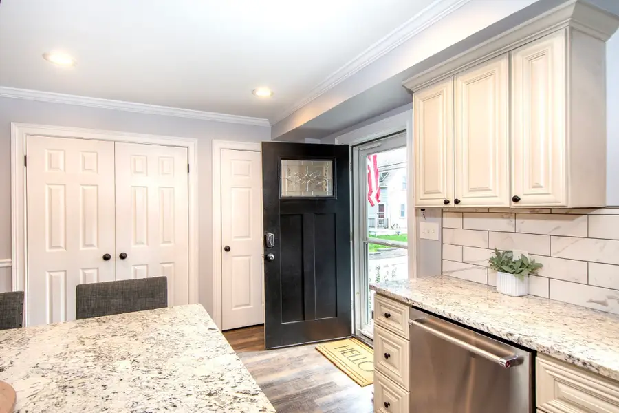 218 Westminster Rd, Weymouth, MA 02189 - #3