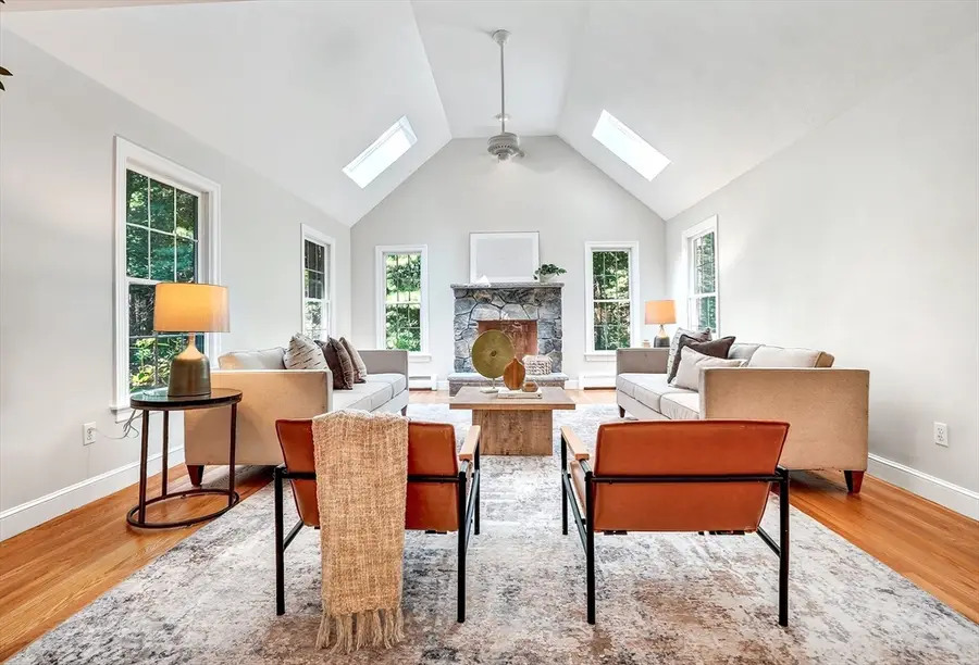 26 Sweeney Ridge Rd, Bedford, MA 01730 - #2