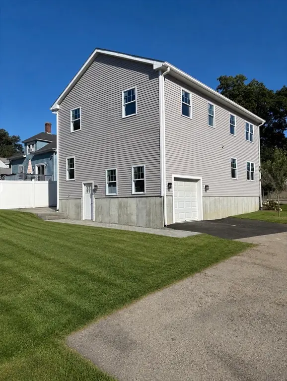 45 County St, Blackstone, MA 01504 - #3