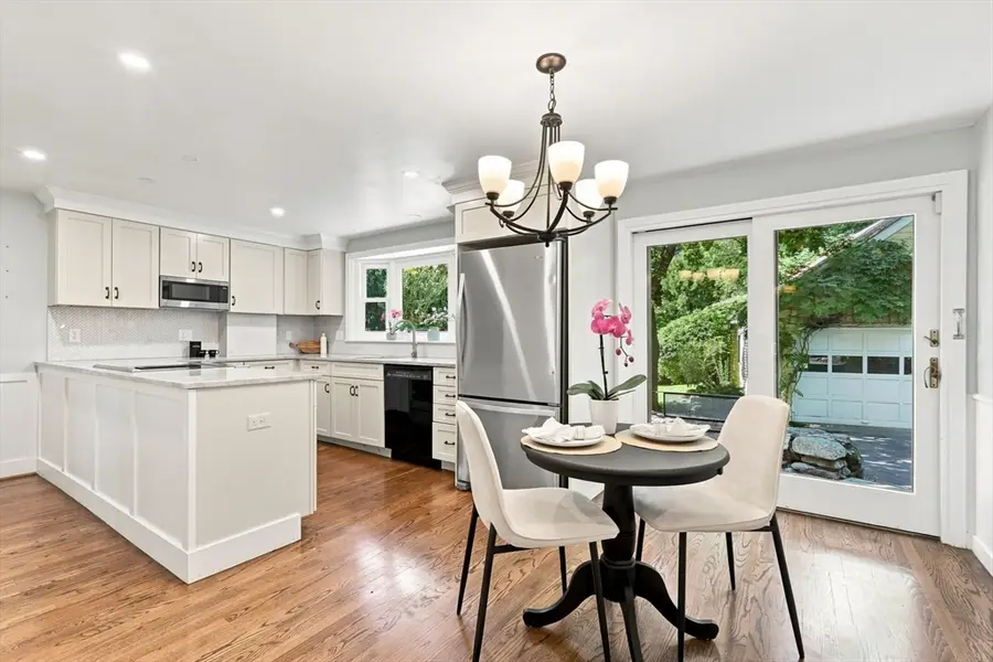 85 High St, Winchester, MA 01890 - #3