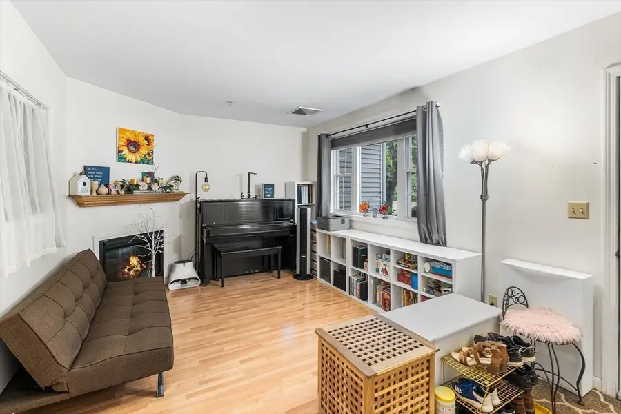 204 Lilac Meadows Way #204, Ipswich, MA 01938 - #2