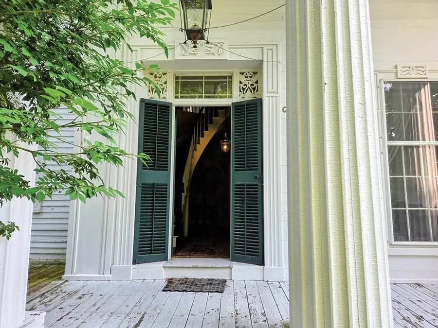 81 Barre Rd, Hardwick, MA 01037 - #3