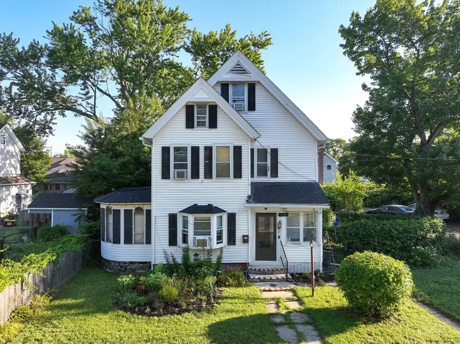 112 Hampshire St, Springfield, MA 01151 - #2