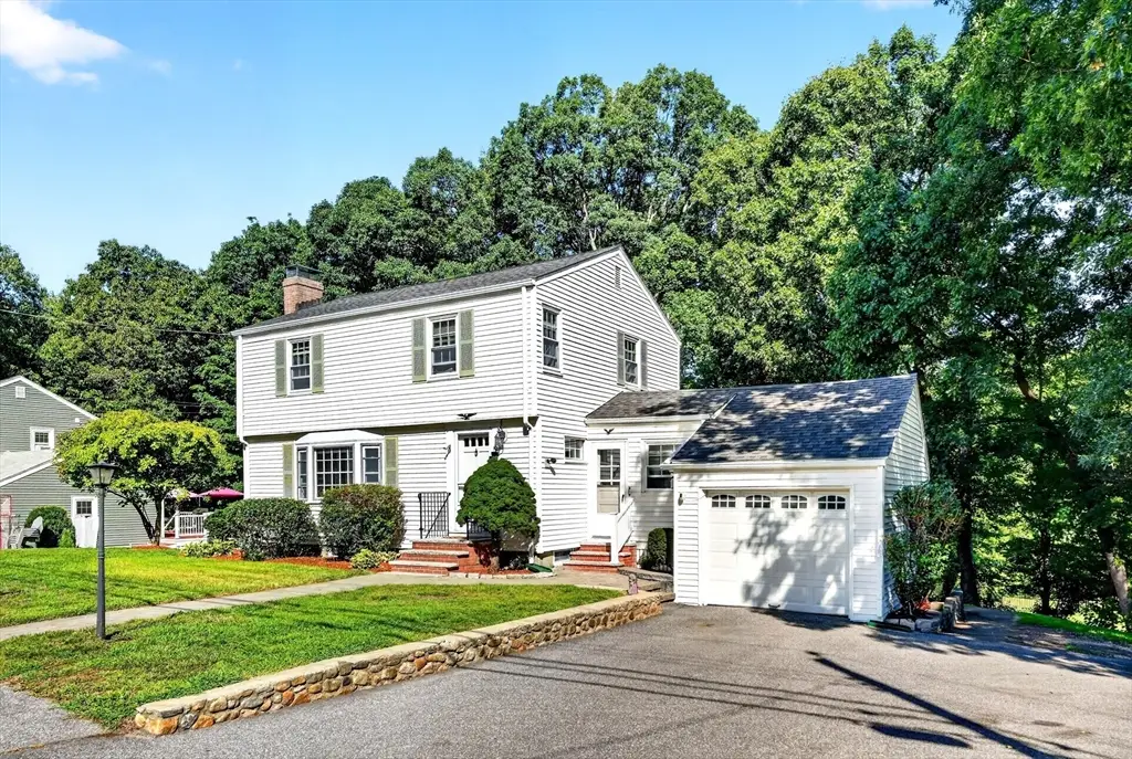 12 Fisher Terrace, Woburn, MA 01801 - #1