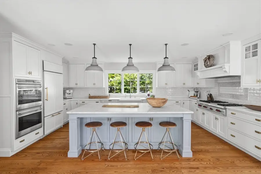 68 School Street, Hingham, MA 02043 - #2