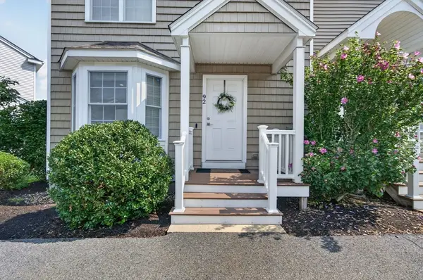 92 Turtle Brook Rd #92, Canton, MA 02021
