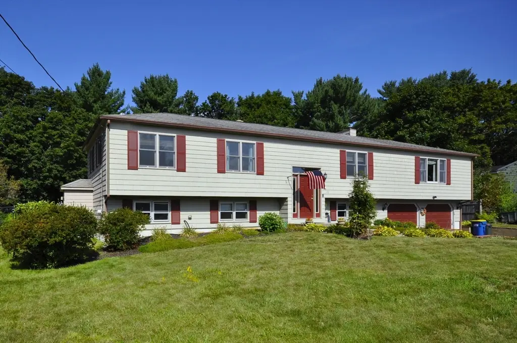 32 Brenda Ave, East Bridgewater, MA 02333 - #1