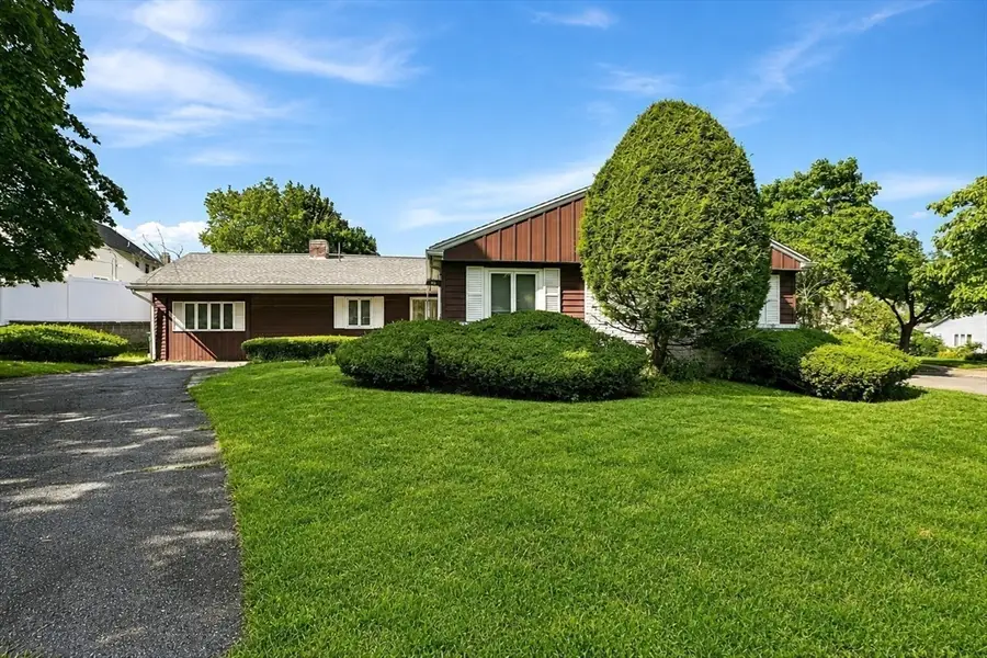 69 Maynard St, Newton, MA 02465 - #2