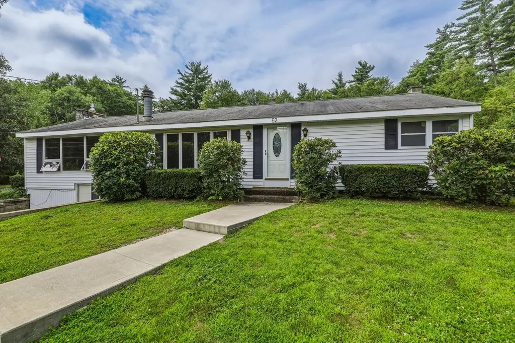 52 Kendall St, Granby, MA 01033 - #1