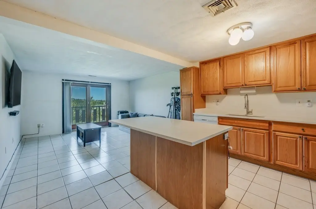 77 Bennington St #508, Revere, MA 02151 - #1