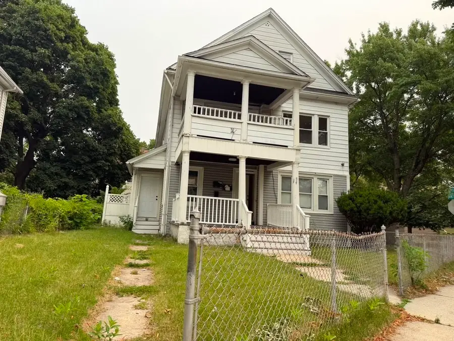 32-34 Vermont St, Springfield, MA 01108 - #3