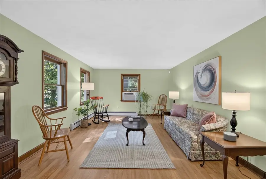 240 Taylor St, Littleton, MA 01460 - #2