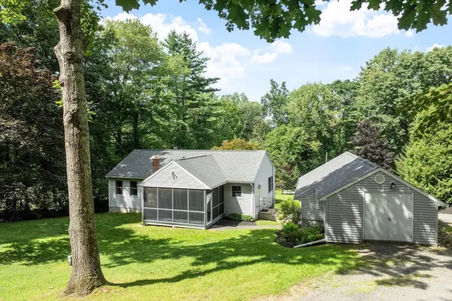 44 W Brookfield Rd, North Brookfield, MA 01535 - #2