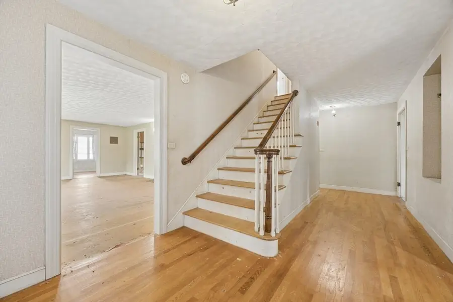 95 Shrewsbury Street, West Boylston, MA 01583 - #3