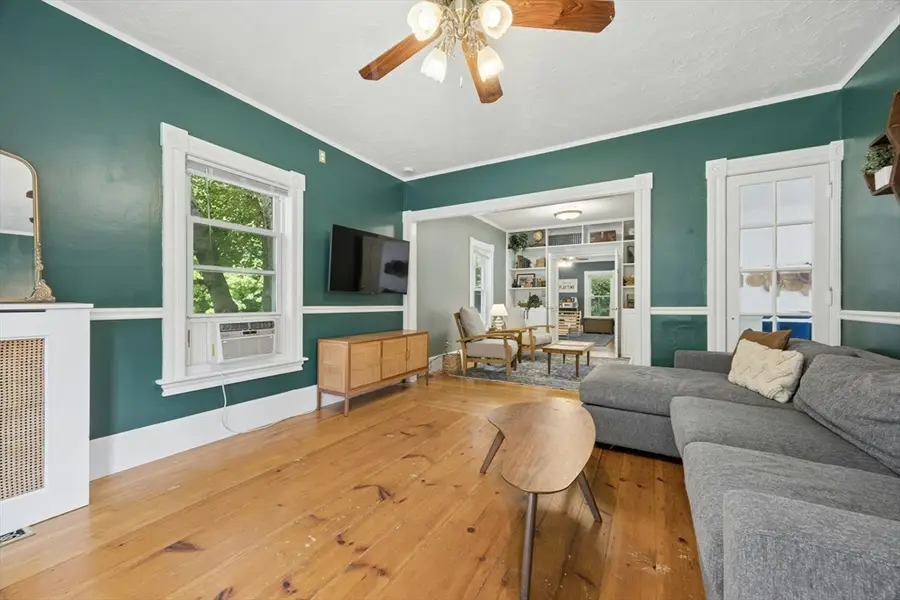 32 Winter Street, Gardner, MA 01440 - #3