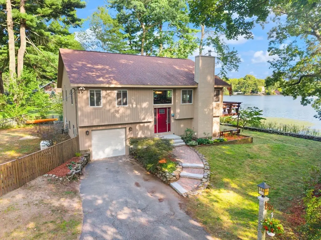 4 Minot Ave, Chelmsford, MA 01824 - #1
