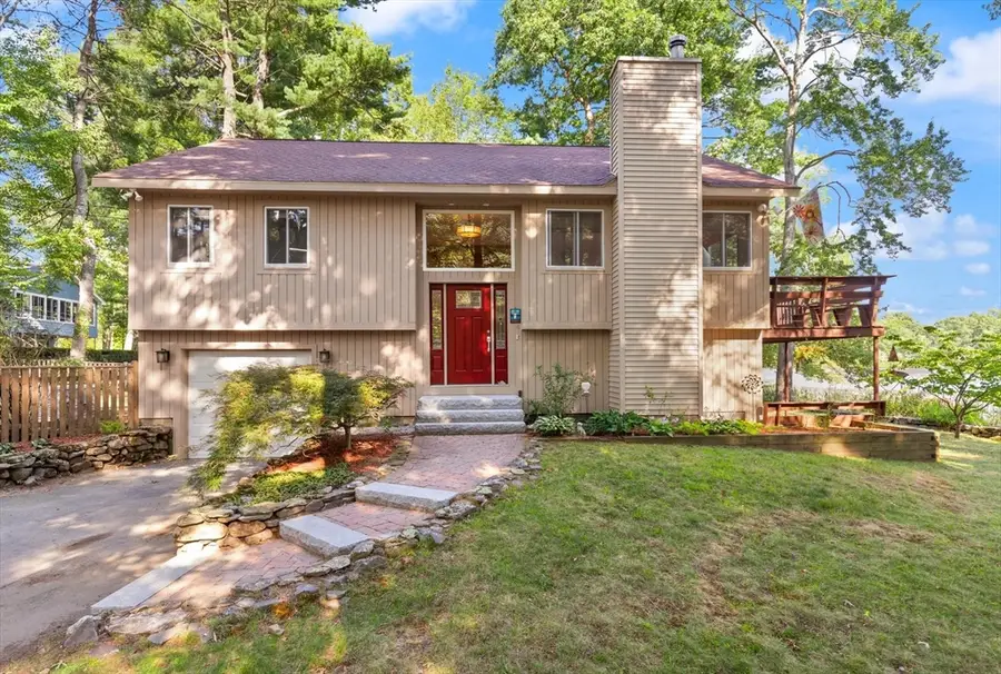 4 Minot Ave, Chelmsford, MA 01824 - #2