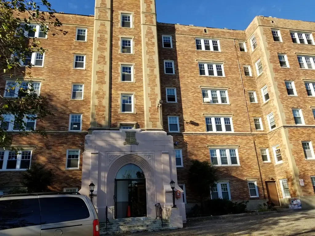 195 Thomas Burgin Pkwy #411, Quincy, MA 02169 - #1