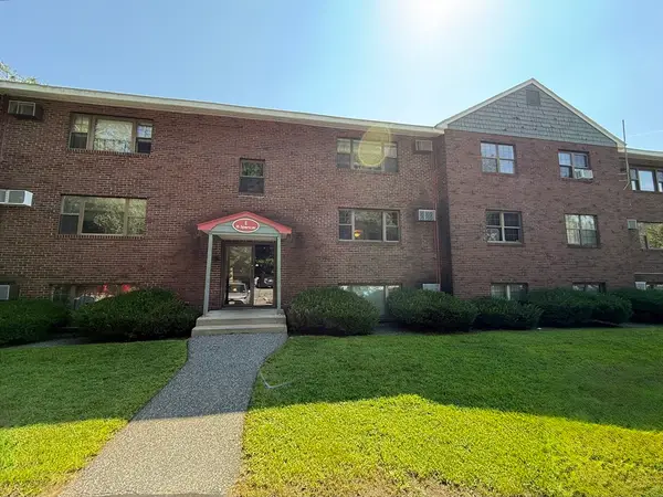 15 Spencer Rd #26E, Boxborough, MA 01719