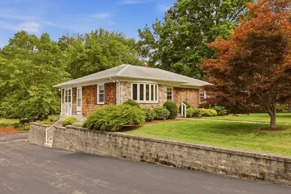 145 Stoney Hill Rd, Swansea, MA 02777