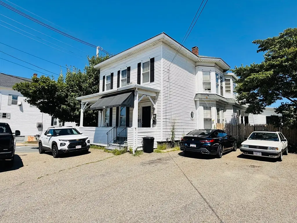 719 Main St, Clinton, MA 01510 - #1