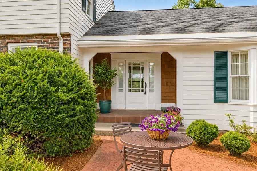 27 Church Ln, Burlington, MA 01803 - #3