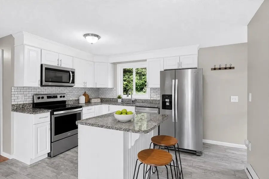 59 Brookside Ave, Webster, MA 01570 - #2