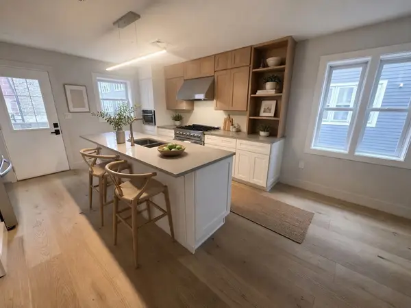 122 West Seventh St #E, Boston, MA 02127