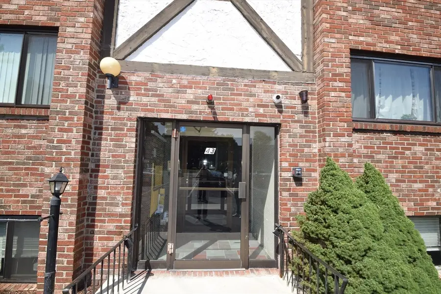 43 Mccormick #52, Stoughton, MA 02072 - #3