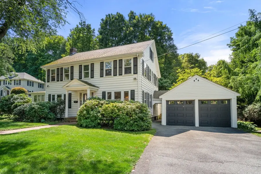 7 Grantland Rd, Wellesley, MA 02481 - #2