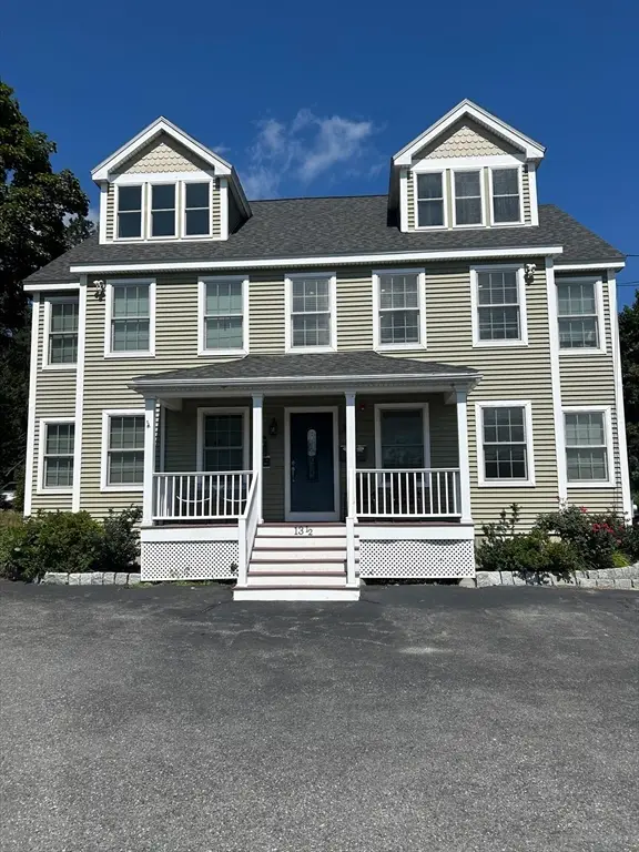 13 1/2 Merrimac St #1, Amesbury, MA 01913 - #1