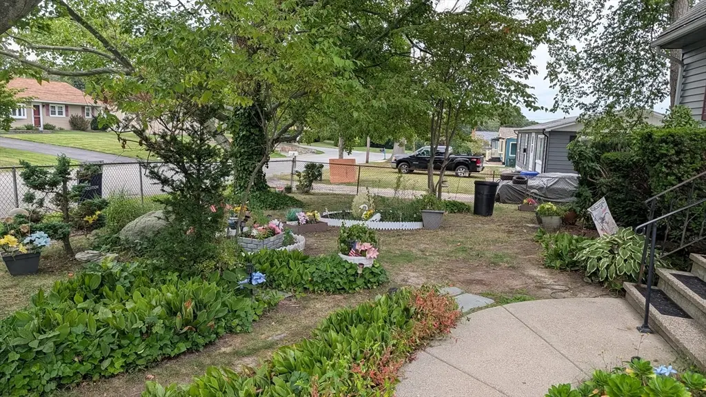 7 Charlotte Dr, Bristol, RI 02809 - #1
