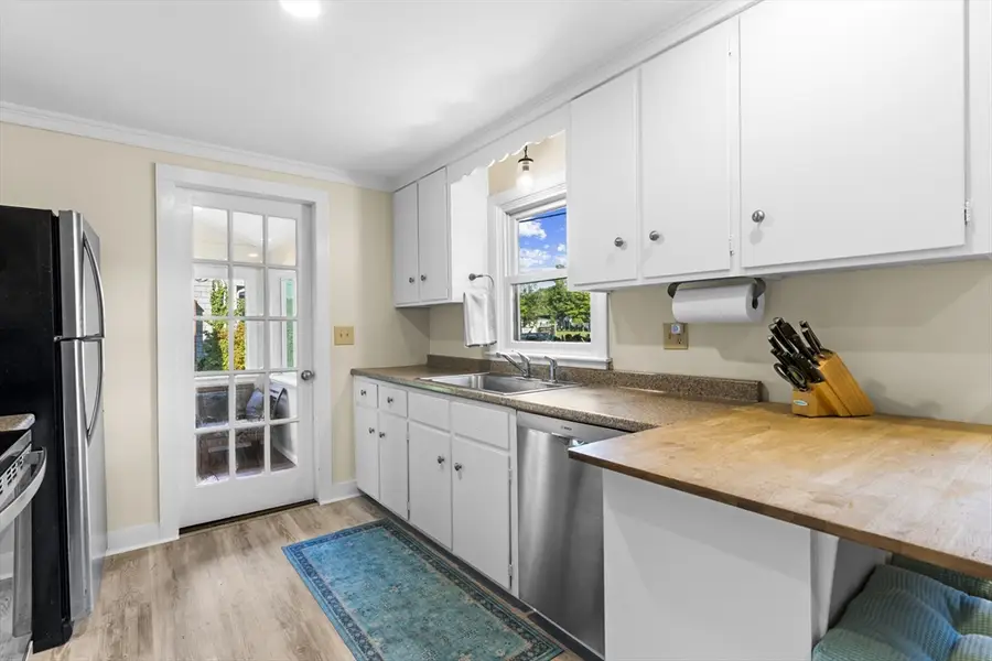 262 Main St, Rowley, MA 01969 - #3