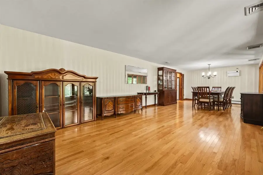 95 Walnut Street, Middleboro, MA 02346 - #2