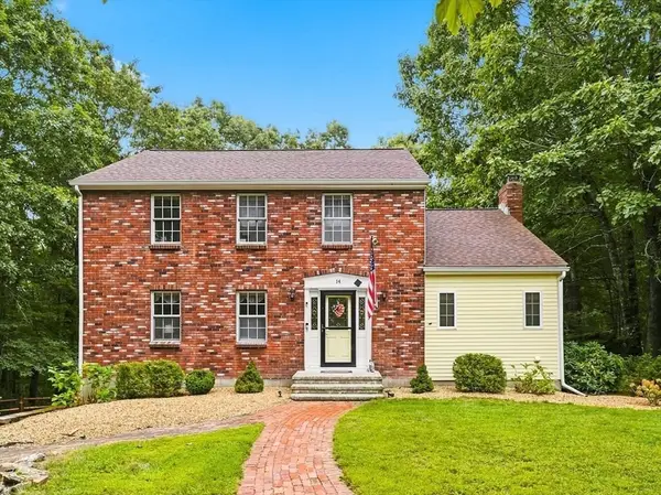 14 Nottingham Cir, Holden, MA 01522